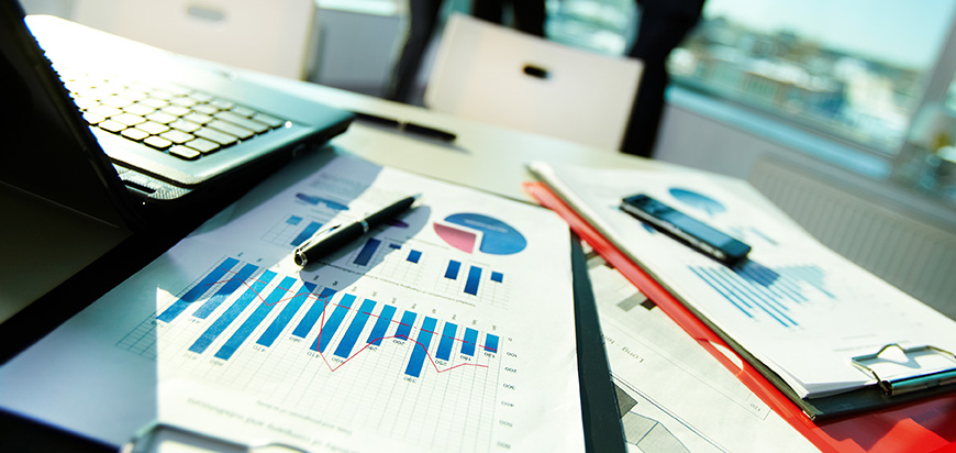 BlockDAG 4.2 亿美元预售和 F1® 合作伙伴关系重新定义加密货币势头，XRP 和 Dogecoin 保持关键水平